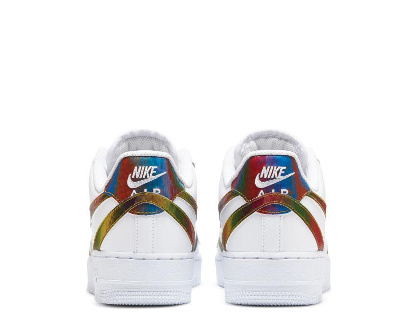 NIKEAIRFORCE1-0715-221_3-1.jpg